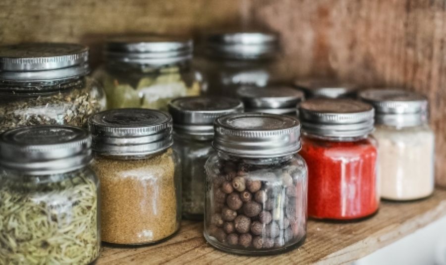 How to Store Food Long-Term without Spoilage: Six Simplified Methods